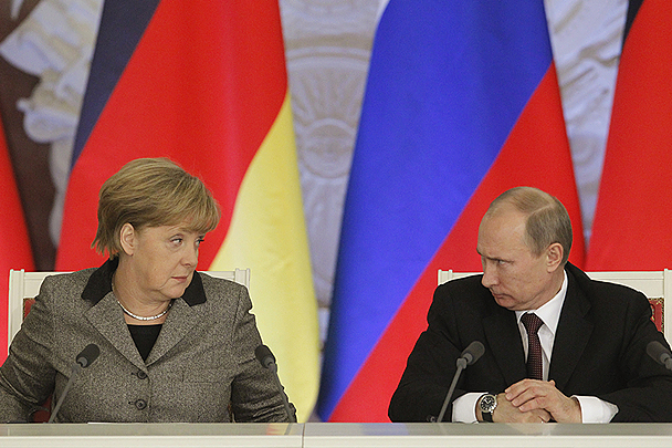 Песков: Путин и Меркель серьезно расходятся во взглядах на украинский кризис 