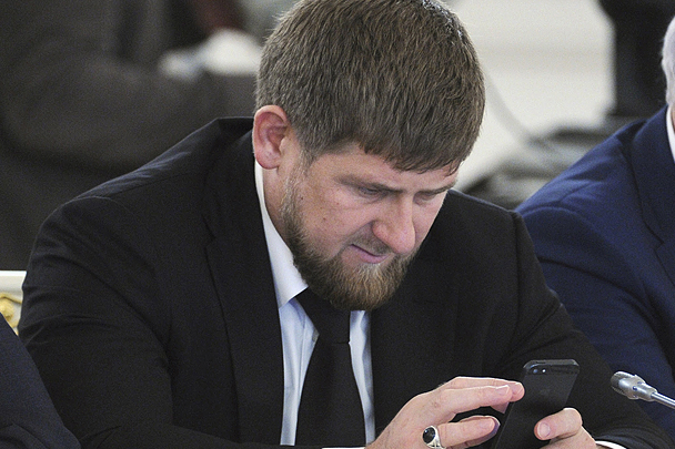 Кадыров предложил отключить интернет ради мира