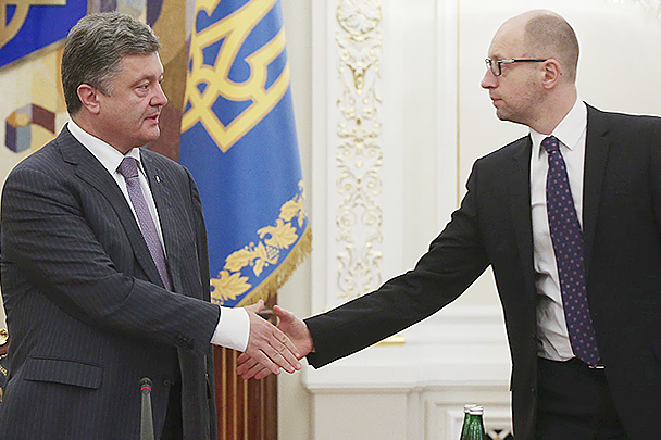 Украинские СМИ: Порошенко отдаст Яценюку пост премьера в обмен на силовой блок