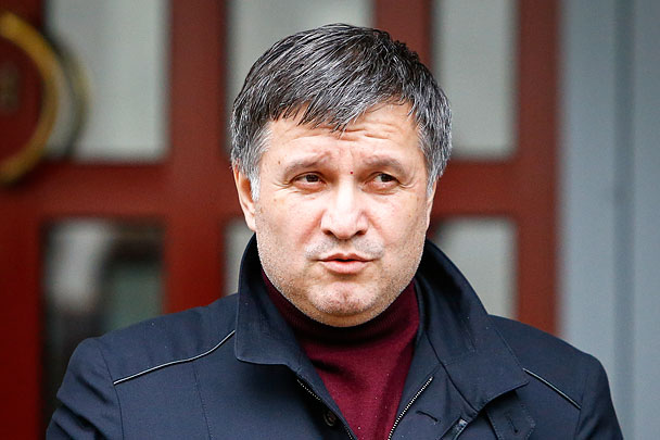 СК обещал оценить действия Авакова при нападении на российское посольство в Киеве
