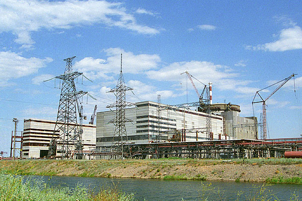 На Ростовской АЭС произошла аварийная остановка двух энергоблоков