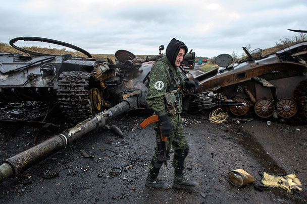 ДНР: Танковая атака на Ясиноватую отбита