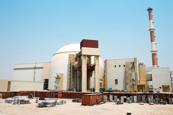 Россия и Иран договорились о строительстве двух энергоблоков АЭС «Бушер»