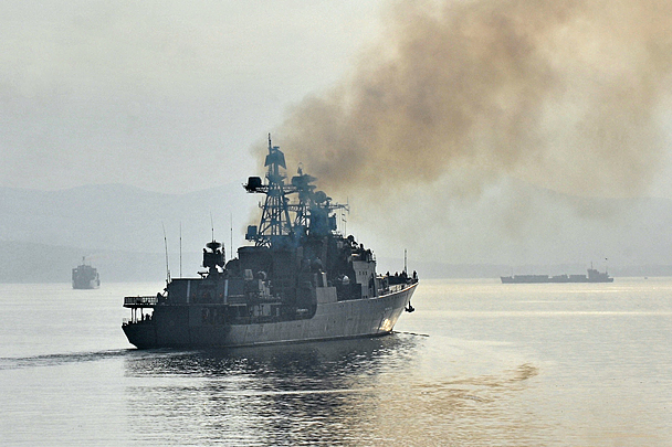 Черноморский и Тихоокеанский флоты провели стрельбы в Тихом океане