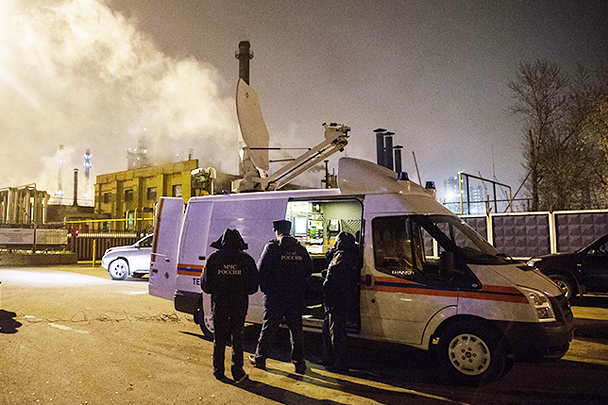 На Московский НПЗ подали в суд за загрязнение воздуха