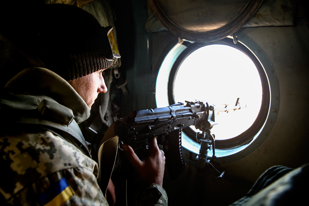 Артиллерийская стрельба возобновилась в Донецке