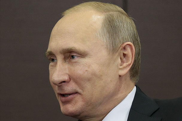 Путин: У тех, кто хочет давить на Россию, руки коротки