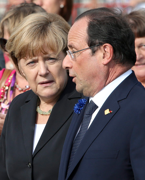 Олланд и Меркель обсудили новые перспективы разрешения украинского кризиса