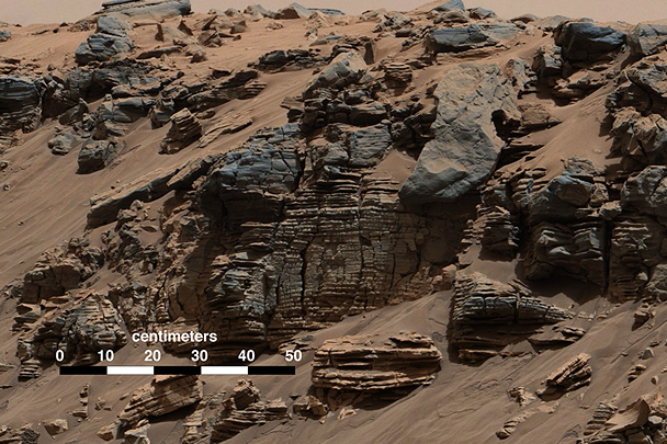 Марсоход Curiosity подтвердил существование древнего озера на Марсе