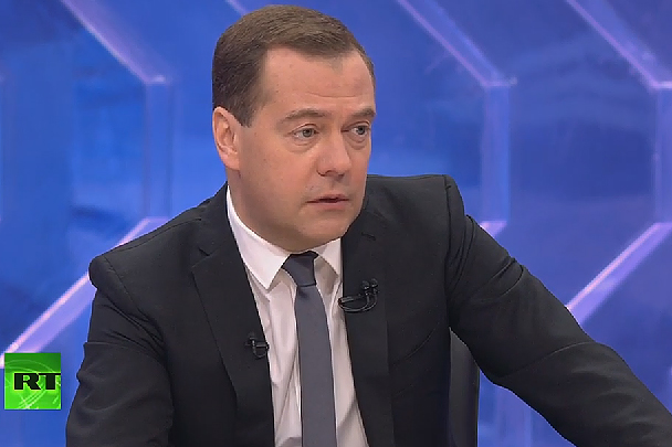 Медведев: Россия не выходила из кризиса 2008 года