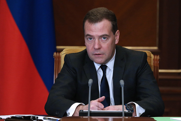 Медведев – о курсе рубля: Надо запастись терпением, все будет нормально