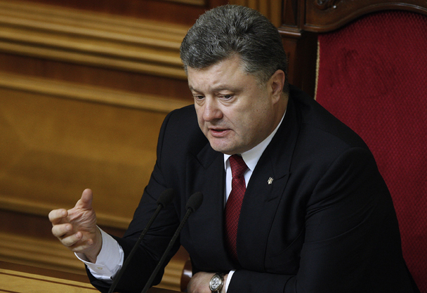 Порошенко: Украина не будет возобновлять ядерный статус