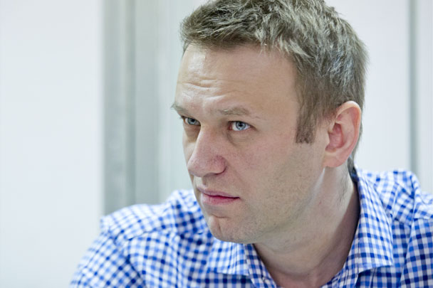 Навальному продлили домашний арест