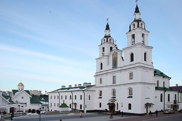 Белорусская православная церковь решила просить статус самоуправляемой
