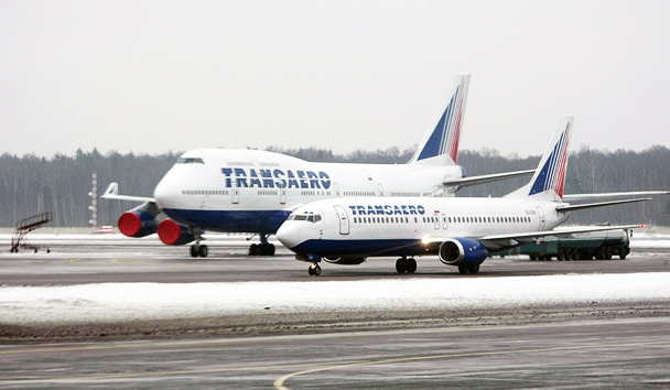 «Трансаэро» пригрозила приостановить полеты из-за долгов