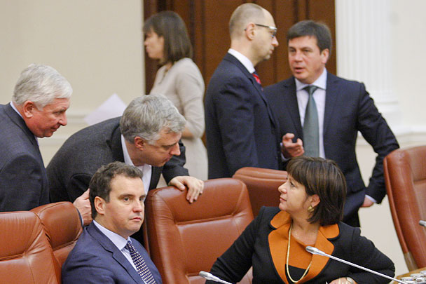 Экономическая катастрофа заставляет Киев идти против евроинтеграции