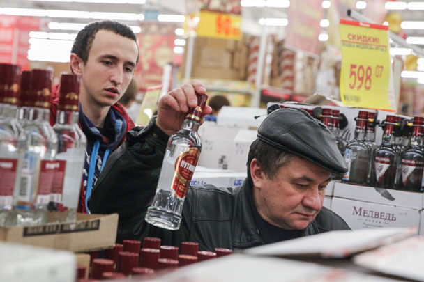 Решено снизить минимальную цену на водку до 185 рублей за бутылку
