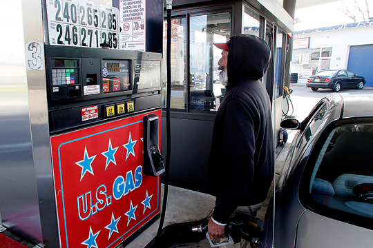 СМИ: Нестабильность на рынке нефти дорого обойдется США