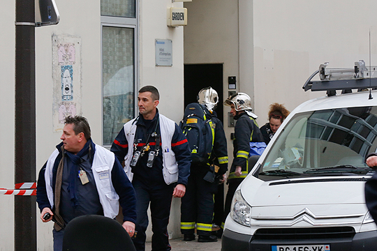 Ле Пен: Нападение на редакцию парижского журнала совершили исламисты