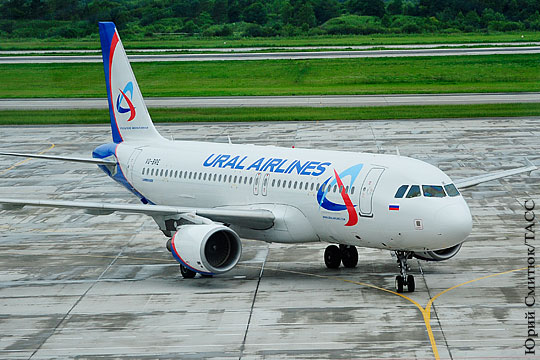 Пассажиров отказались выпускать из самолета во Внуково