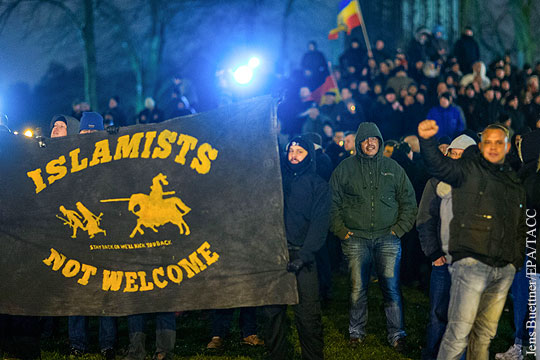Германию наводнили противники ислама