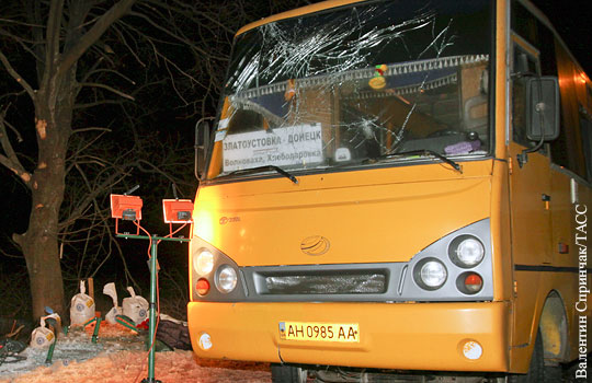 ОБСЕ: Снаряд взорвался в 12-15 метрах от автобуса под Волновахой