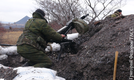 Ополченцы: Украинские военные за ночь обстреливали населенные пункты ДНР более 30 раз