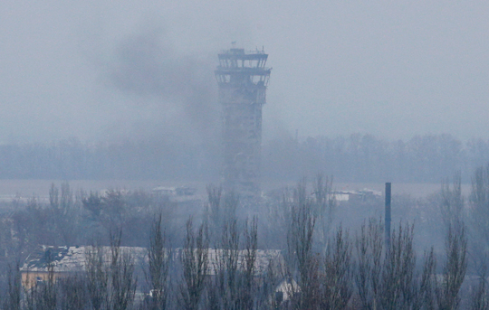 Украинские силовики решили отбить донецкий аэропорт