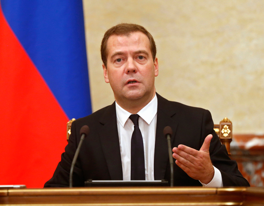 Медведев: В 2015 году на развитие АПК будет выделено 185 млрд рублей