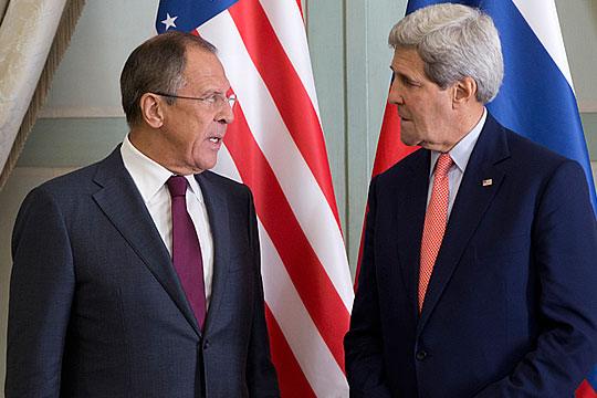 Лавров призвал США убедить Киев отказаться от ставки на военный сценарий