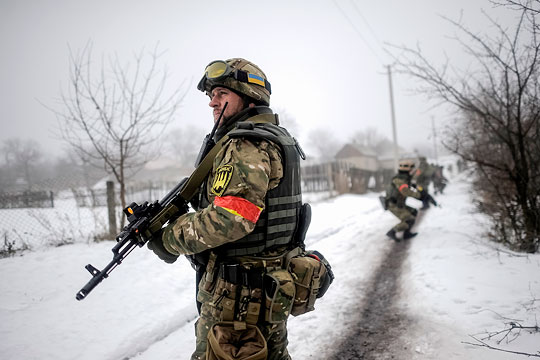 СМИ: Власти США изучают возможность поставок оружия на Украину