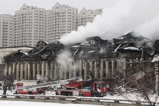 Ученые подсчитывают ущерб от пожара в одной из крупнейших российских библиотек