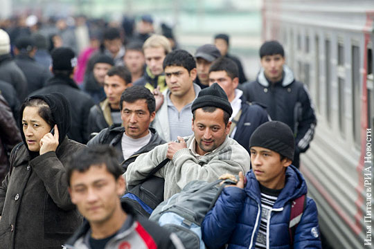 Решетников: Москва будет острее нуждаться в мигрантах к 2025 году