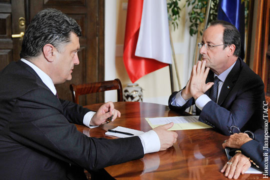 Олланд: Франция не будет поставлять оружие Украине и не видит ее в рядах НАТО