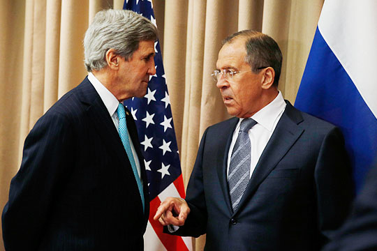 Лавров заявил Керри об отказе России пренебрегать национальными интересами