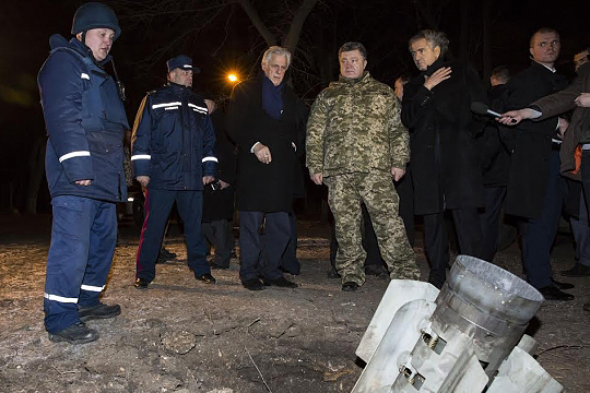Порошенко отправился в Минск через Донбасс
