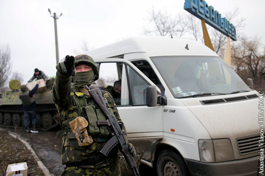 ЛНР и ДНР настаивают на отводе украинских сил от Дебальцево