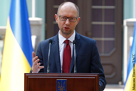 Яценюк: Кабмин Украины представит Порошенко целевую программу сотрудничества с НАТО