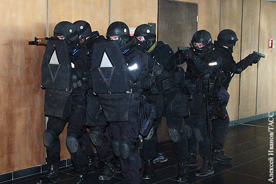 Власти Украины сообщили о создании в Киеве бронегрупп милиции