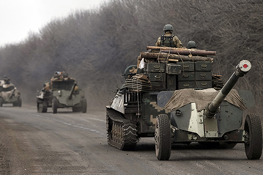 Киев объявил о начале отвода тяжелых вооружений в Донбассе