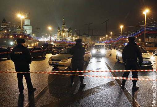 СК объявил поиск очевидцев убийства Немцова