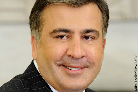 Саакашвили сообщил о готовности США передать оружие Украине
