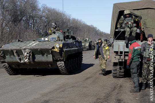 Украинские силовики заявили об отводе всей тяжелой артиллерии в Донбассе