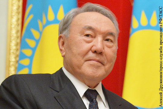 Назарбаев согласился участвовать в досрочных выборах президента Казахстана