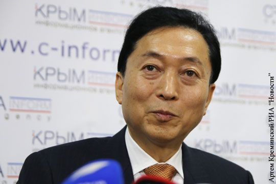 Экс-премьер Японии не исключил переезда в Крым