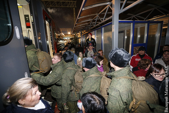 Вокзалы в Вильнюсе оцепили из-за поезда с российскими призывниками