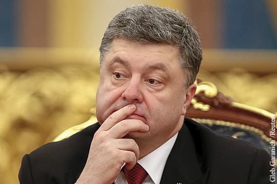 СМИ: Счета Порошенко в банке Коломойского оказались заблокированы