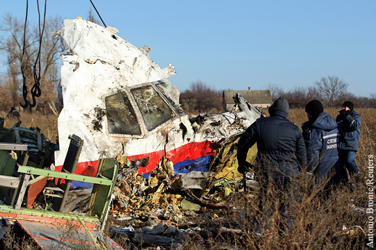 Американский журналист: ЦРУ боится раскрывать новые данные о крушении MH17