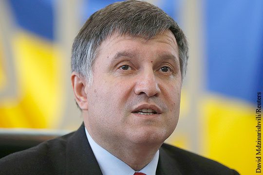 Аваков признал отсутствие военного пути решения конфликта в Донбассе