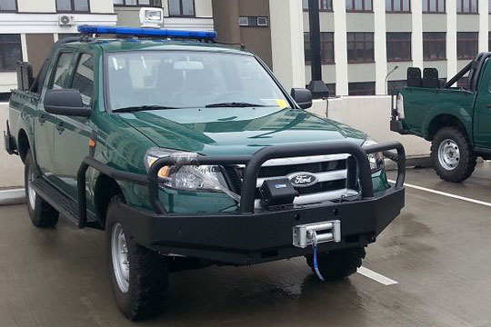 США передали Украине 17 бронированных Ford Ranger